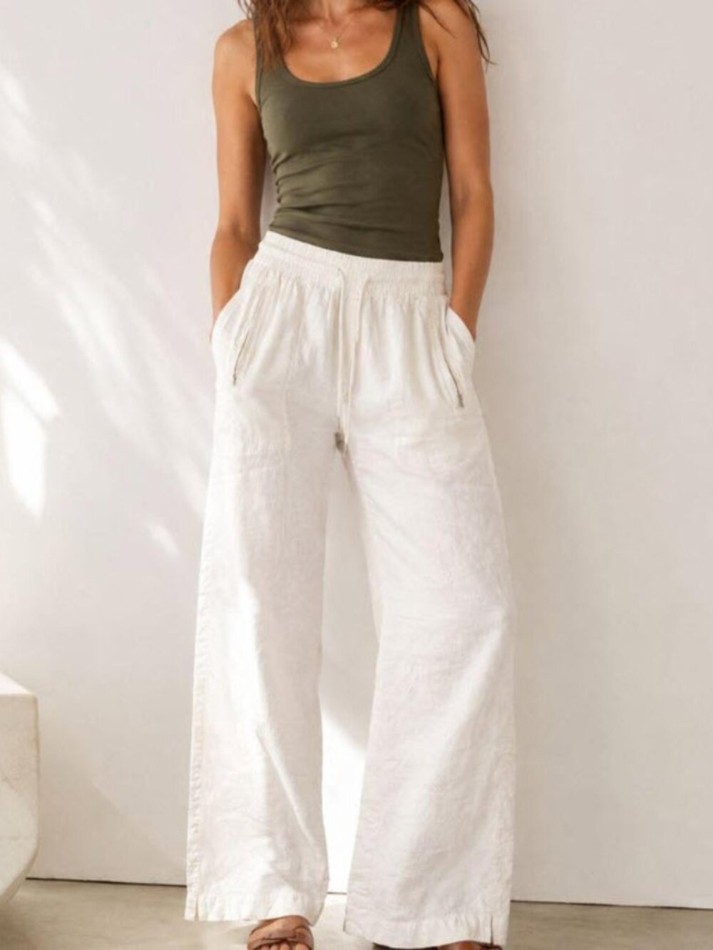 Athleta Women's White Trousers 2 P